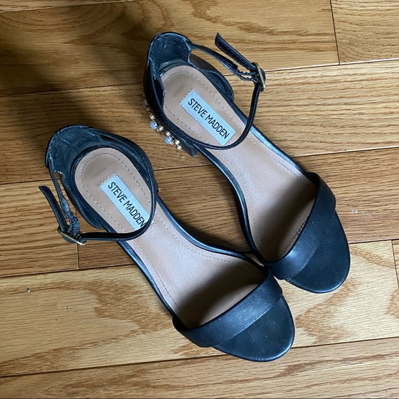 Steve Madden Black Leather Indie Sandals Size 6 - Picture 5 of 6